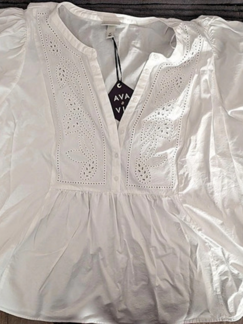 Ava & Viv White Eyelet Puff Sleeve Top White 2X